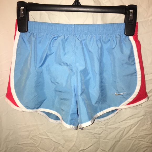 Athletic shorts - Picture 1 of 1
